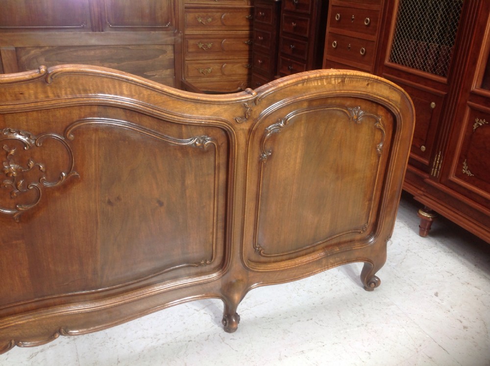 LARGE FRENCH WALNUT BED View IV