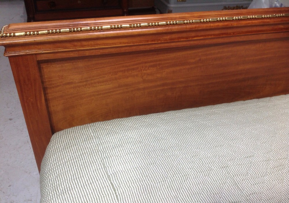 KINGSIZE FRENCH SATINWOOD BED View III