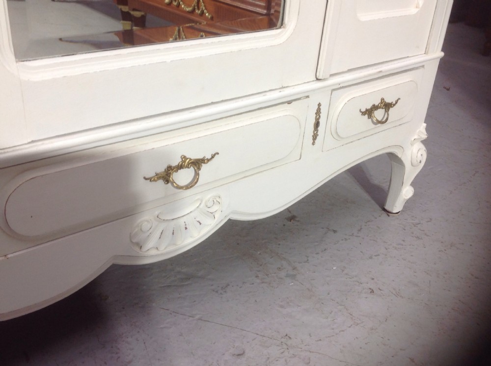 PAINTED FRENCH OAK ARMOIRE View V