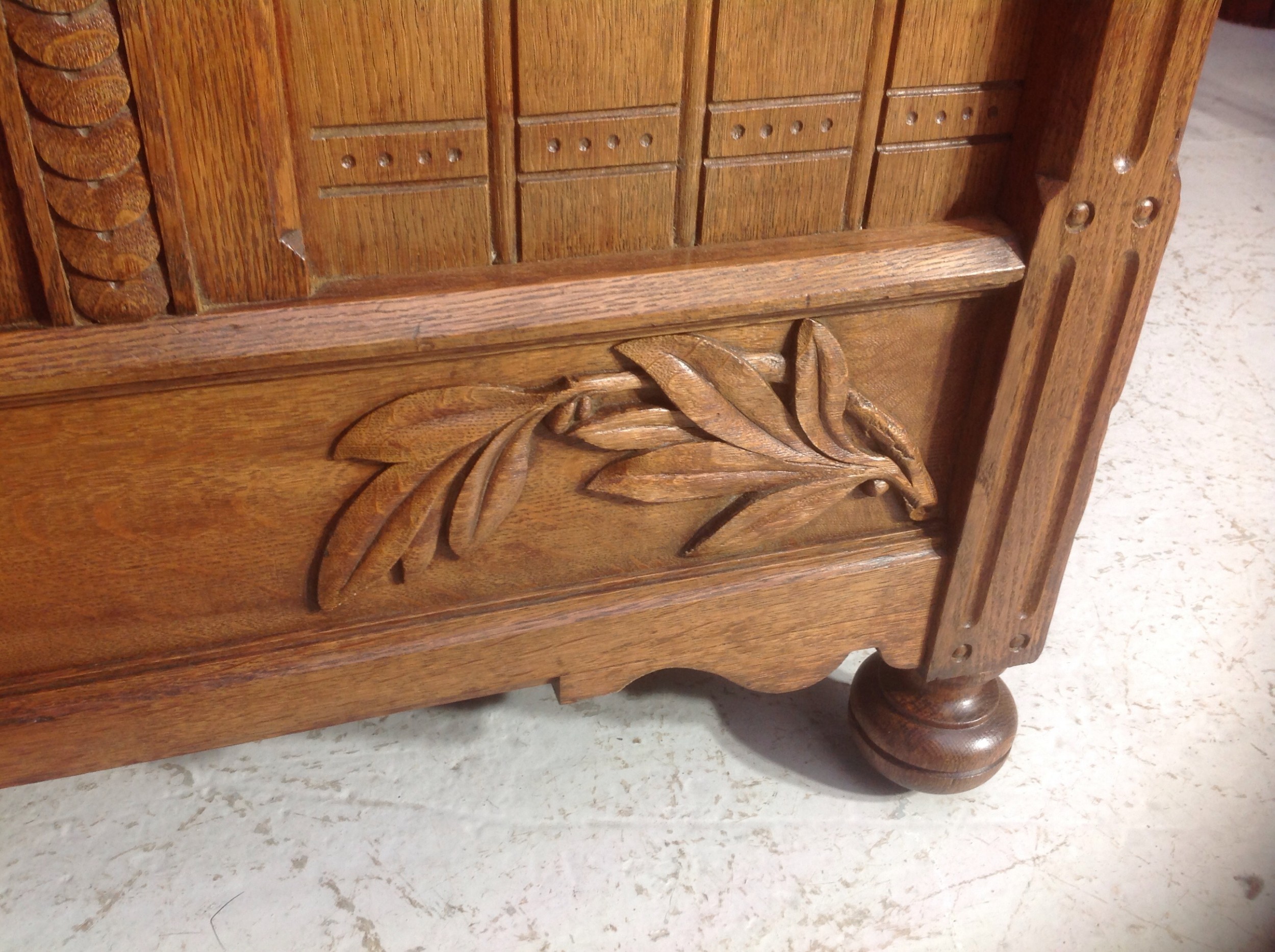 CARVED OAK FRENCH ARTS AND CRAFTS BED View V