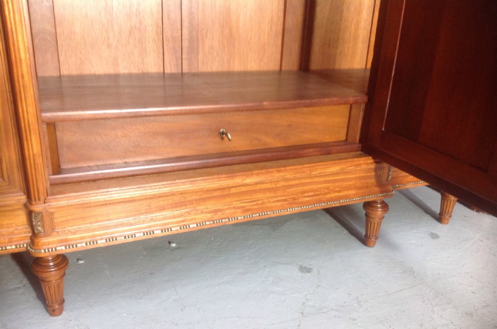 LARGE FRENCH TRIPLE SATINWOOD ARMOIRE View VIII