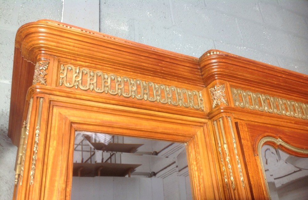 LARGE FRENCH TRIPLE SATINWOOD ARMOIRE View X