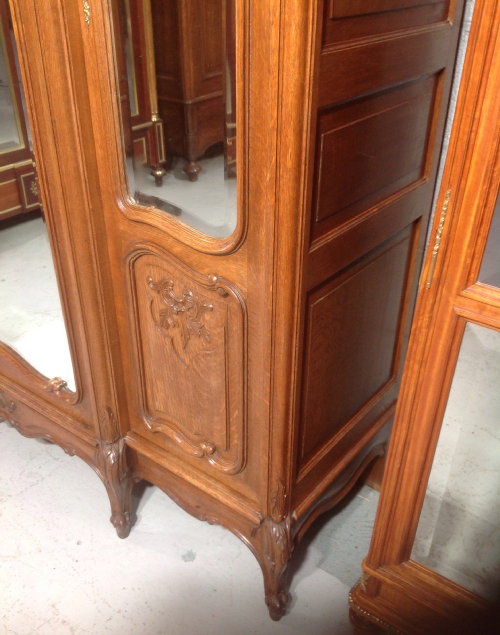 LARGE CARVED OAK FRENCH ARMOIRE View IV