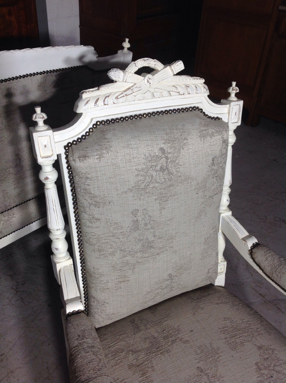 PAINTED FRENCH SOFA AND MATCHING CHAIRS View VIII