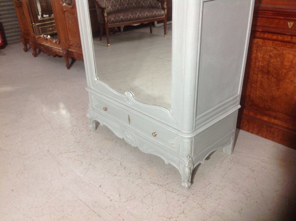 PAINTED FRENCH CARVED ARMOIRE View III