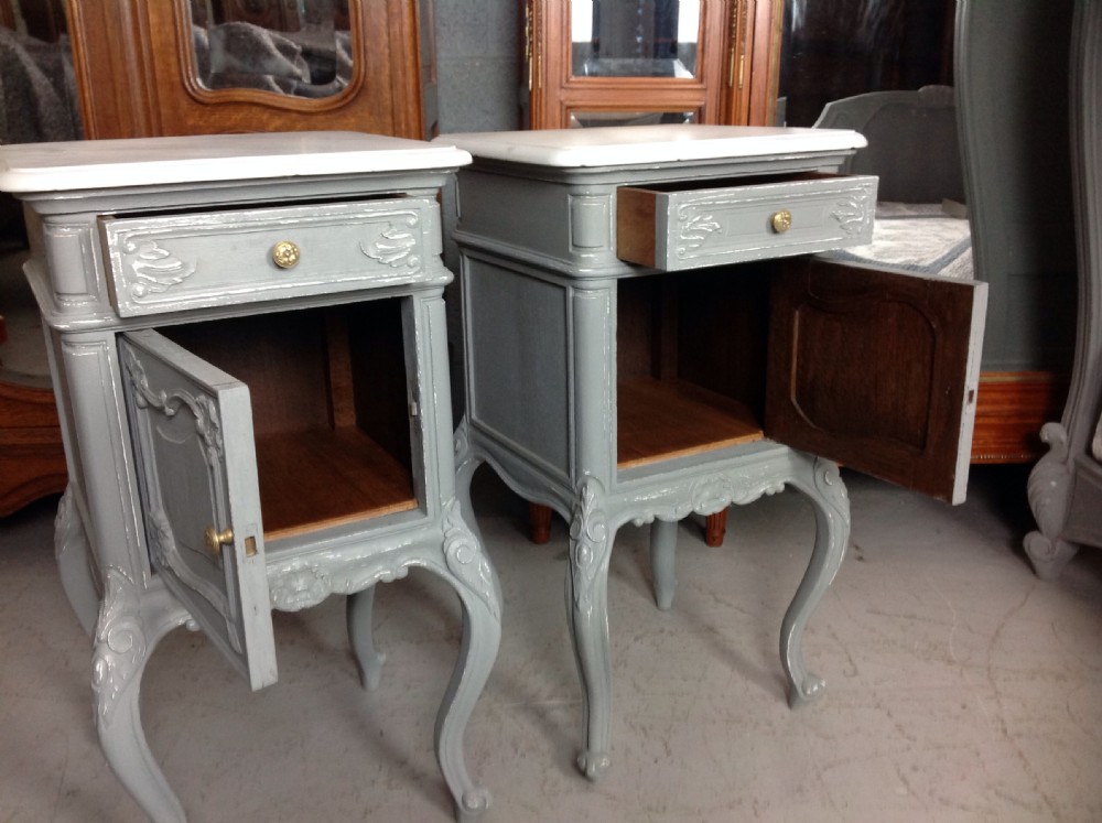 PAIR OF PAINTED FRENCH BEDSIDE CABINETS View IV