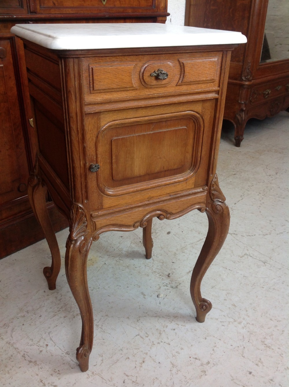 PAIR OF LIGHT OAK FRENCH BEDSIDE CABINETS View VI