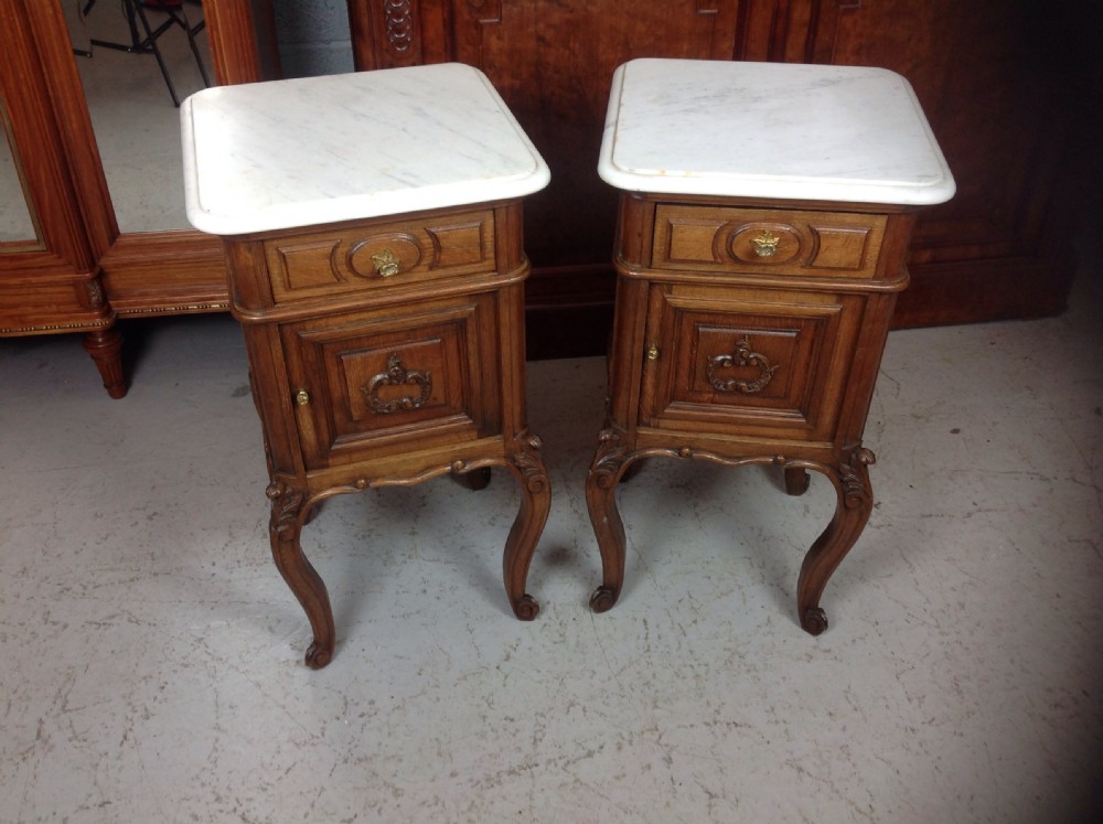 PAIR OF DARK OAK FRENCH BEDSIDE CABINETS