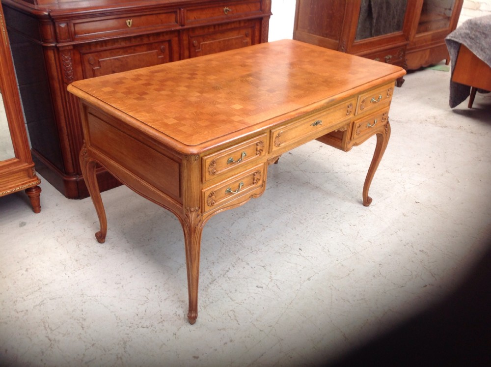 CARVED OAK PARQUET FRENCH SMALL PARTNERS DESK View III