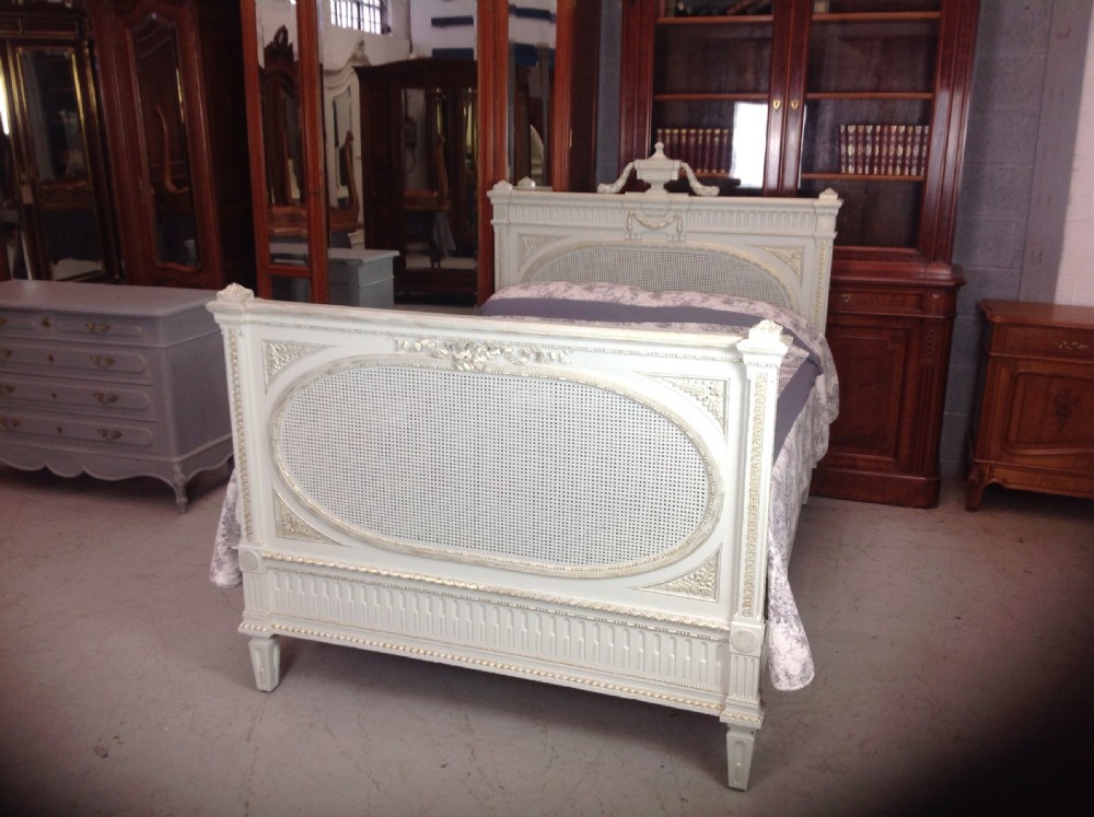 STUNNING FRENCH PAINTED BERGERE KINGSIZE BED View IX