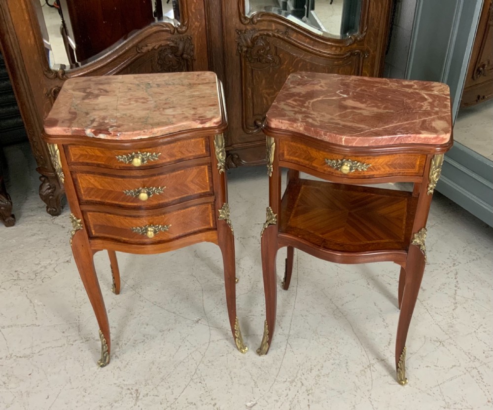STUNNING PAIR OF FRENCH BEDSIDE CABINETS 