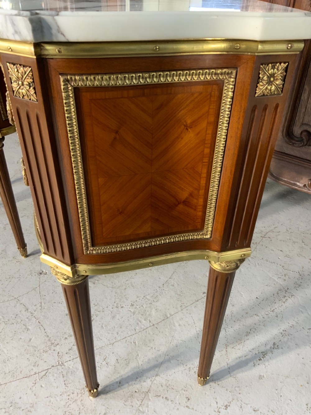 STUNNING PAIR OF FRENCH BEDSIDE CABINETS SIGNED DAIDEF View II