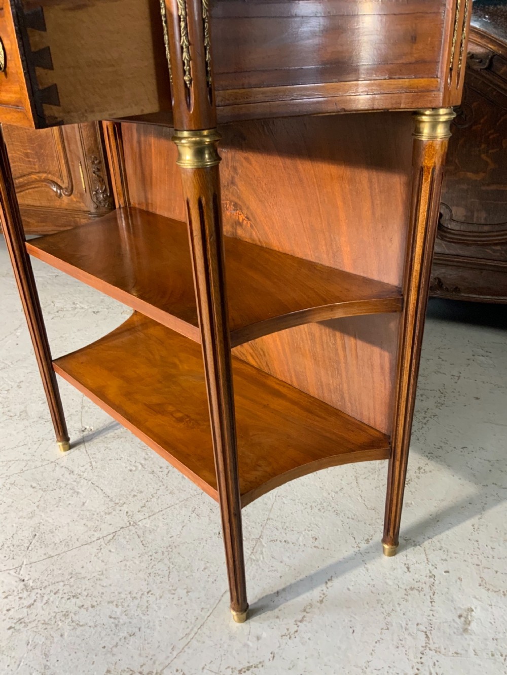 MARBLE TOP FRENCH CONSOLE View V
