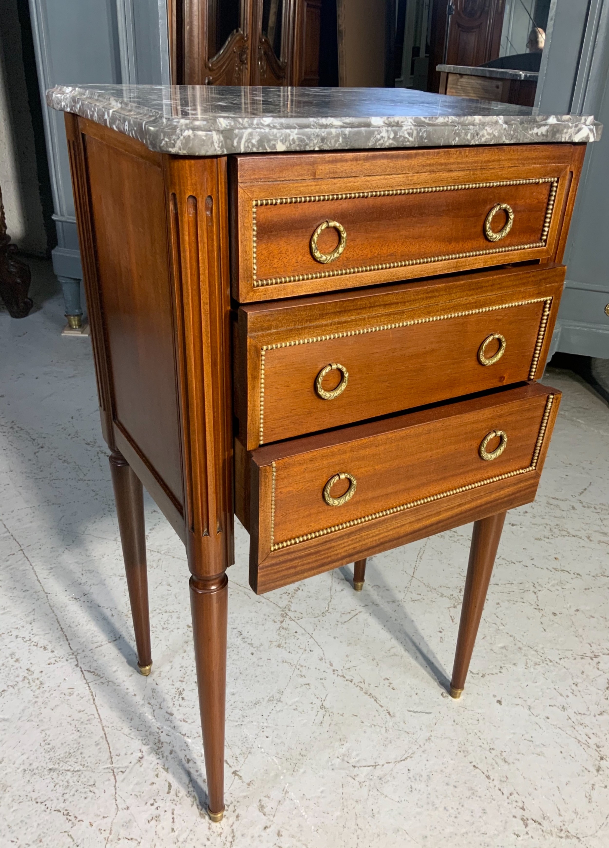 MARBLE TOP FRENCH MAHOGANY CHEST OF DRAWERS  View III