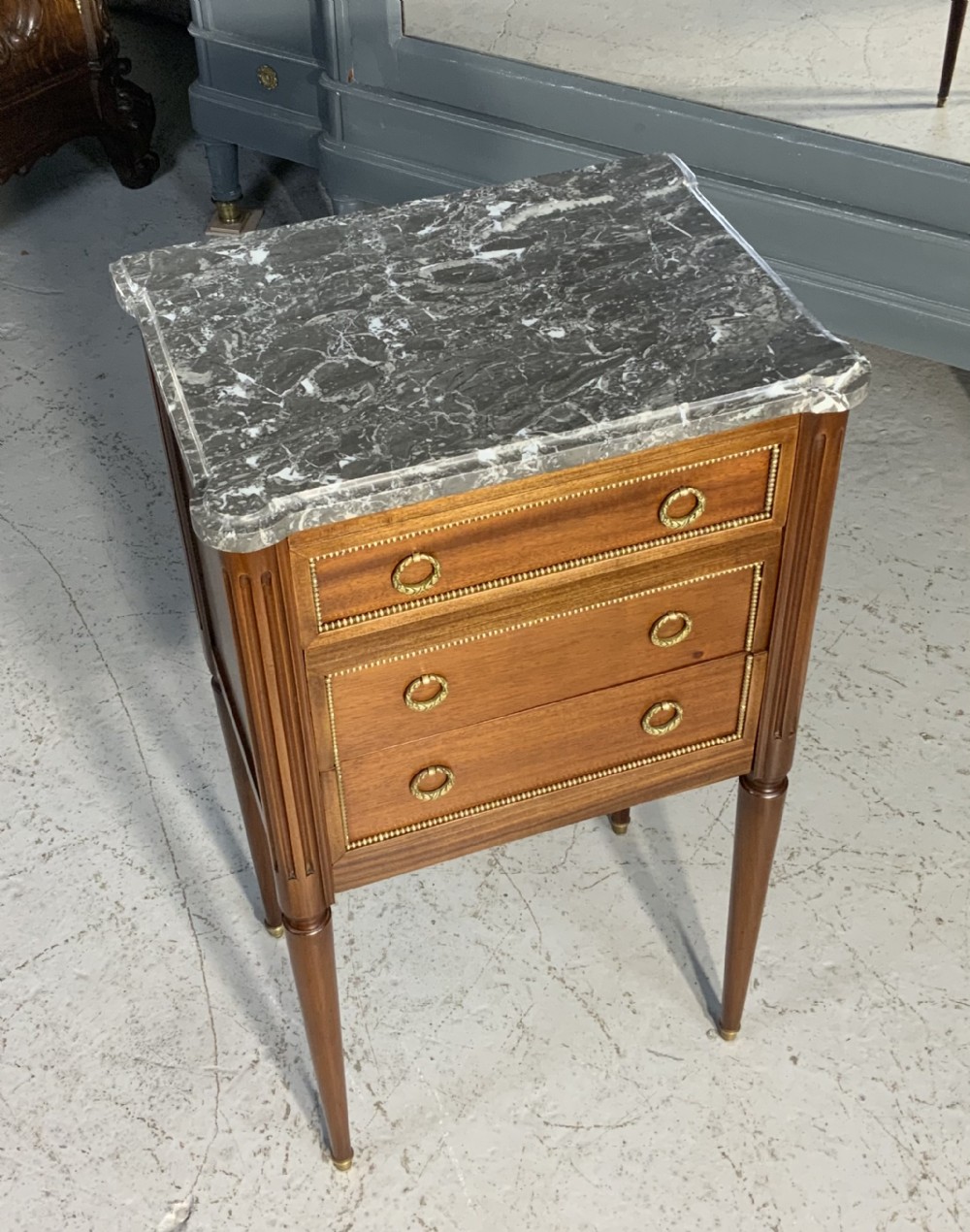 MARBLE TOP FRENCH MAHOGANY CHEST OF DRAWERS  View VI