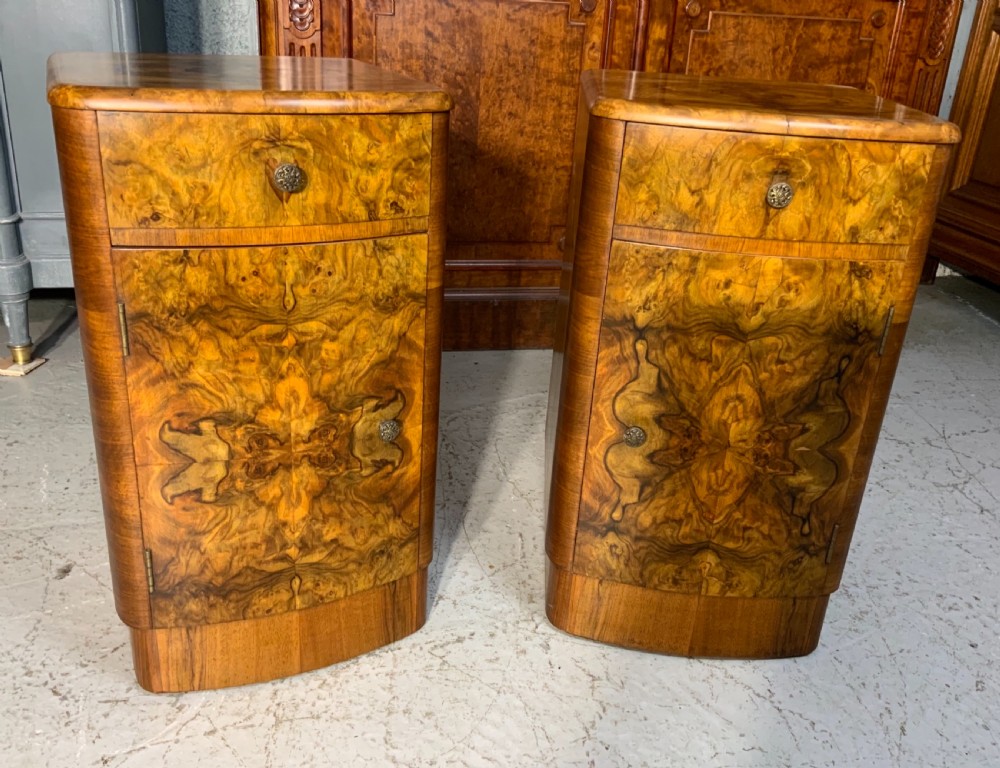 PAIR OF ART DECO BEDSIDE CABINETS  View III