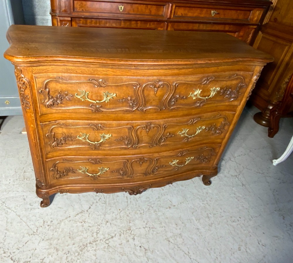 CARVED OAK FRENCH COMMODE CHEST OF DRAWERS  View XII