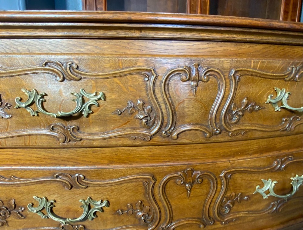 CARVED OAK FRENCH COMMODE CHEST OF DRAWERS  View XIII