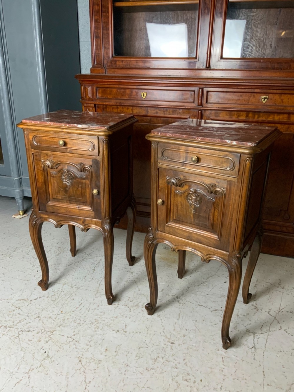 carved walnut pair of french bedside cabinets - CATEGORY: ANTIQUE CUPBOARDS - DATED 1910