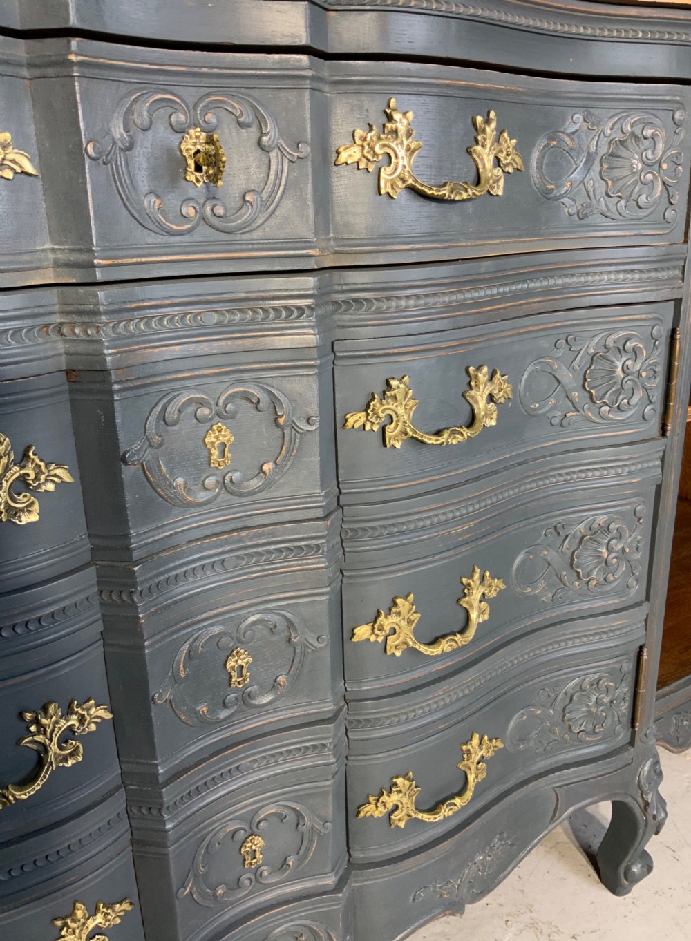 PAINTED FRENCH CARVED OAK SIDEBOARD  View XI