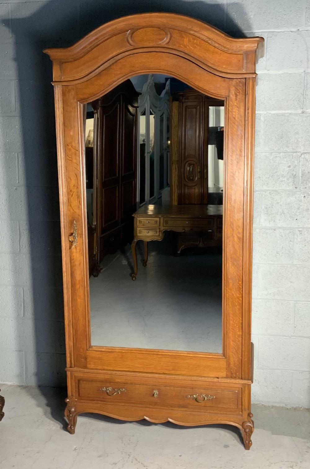 CARVED OAK FRENCH SINGLE ARMOIRE 