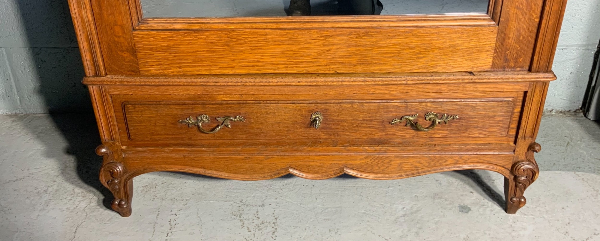 CARVED OAK FRENCH SINGLE ARMOIRE  View VIII