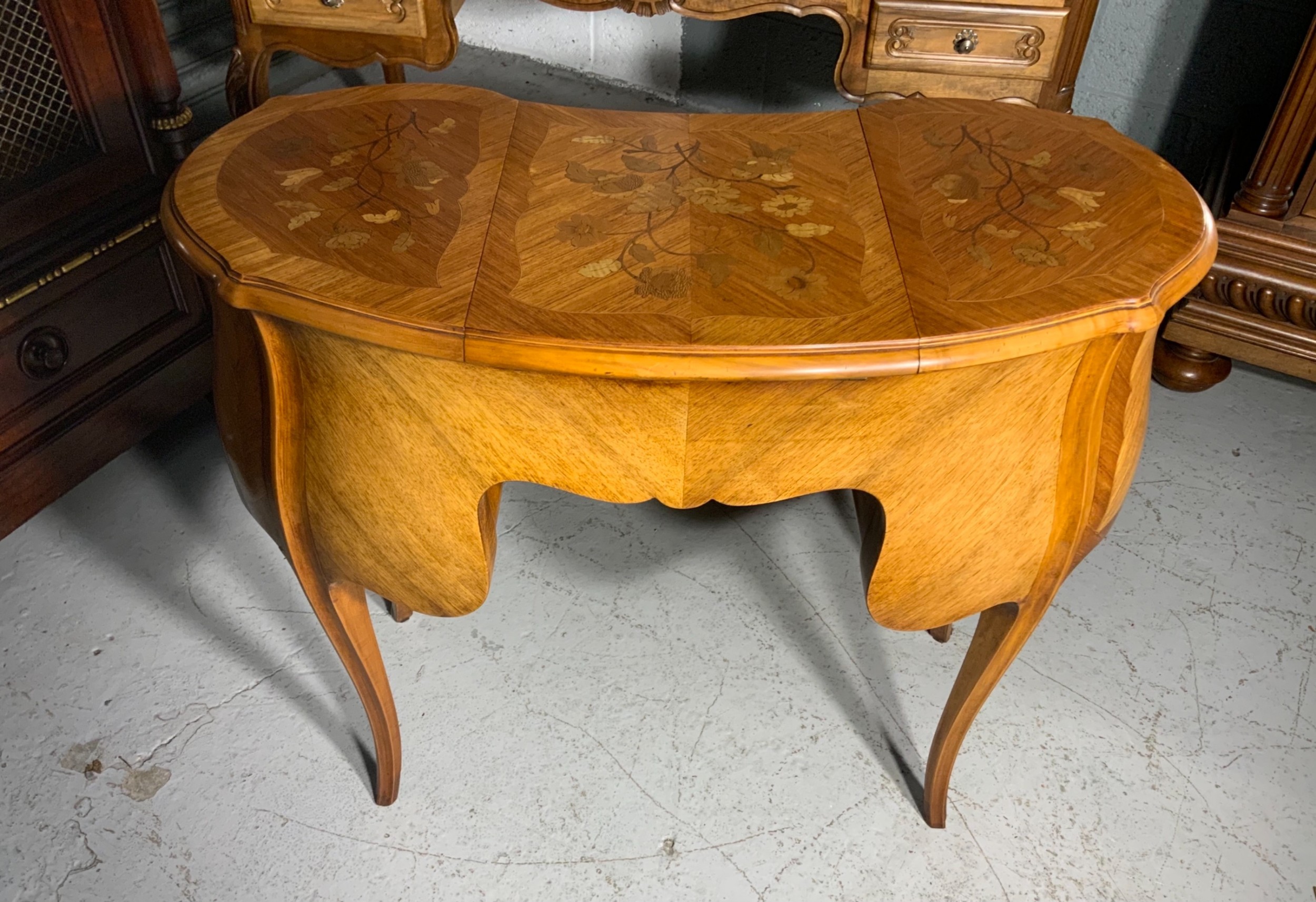 INLAID FRENCH LADIES DESK  View VIII