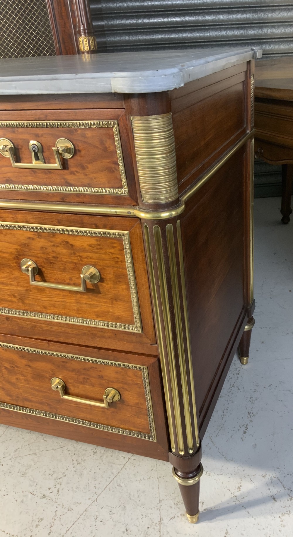 FRENCH MAHOGANY COMMODE WITH BRASS DETAILING  View V