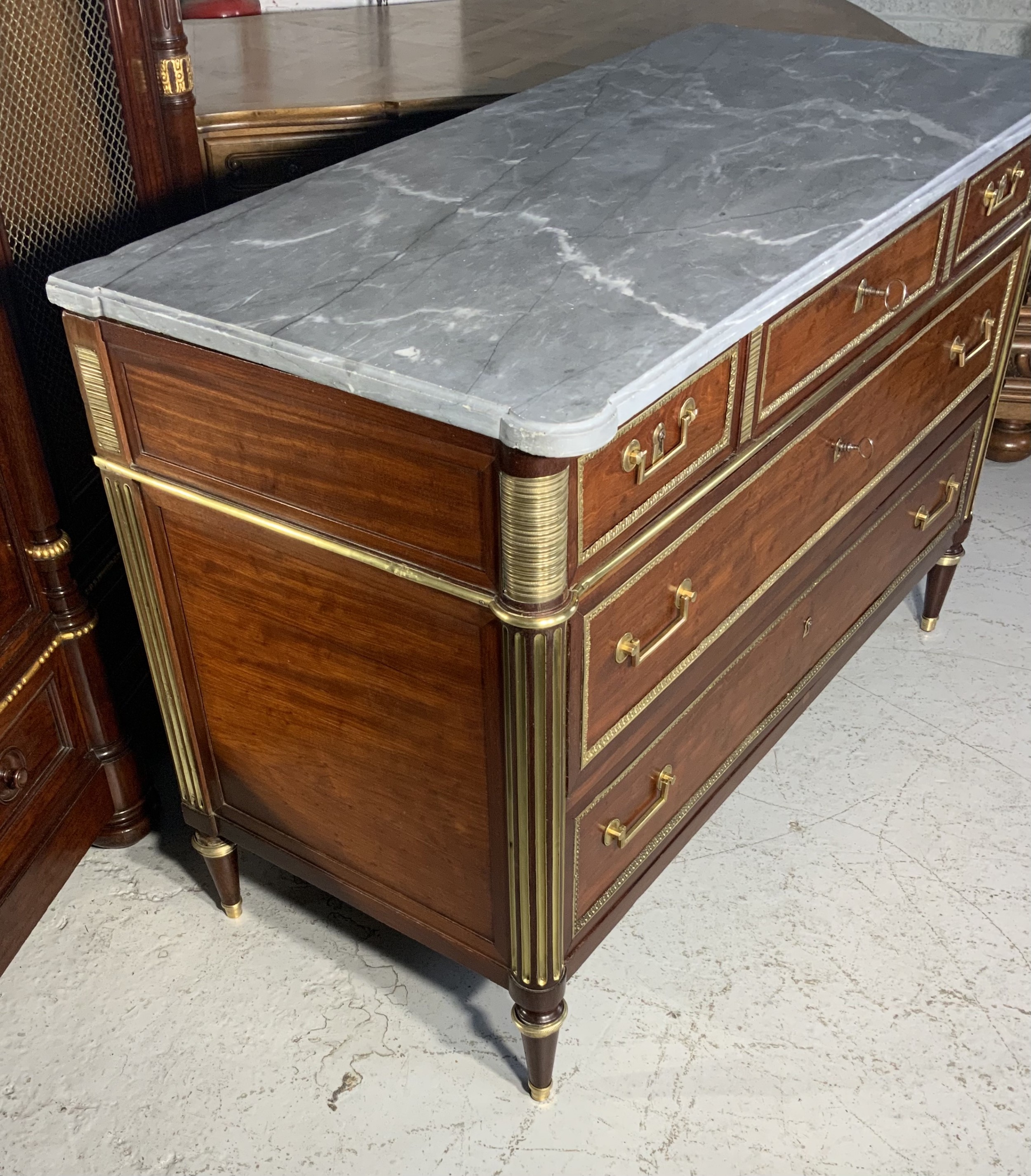 FRENCH MAHOGANY COMMODE WITH BRASS DETAILING  View X