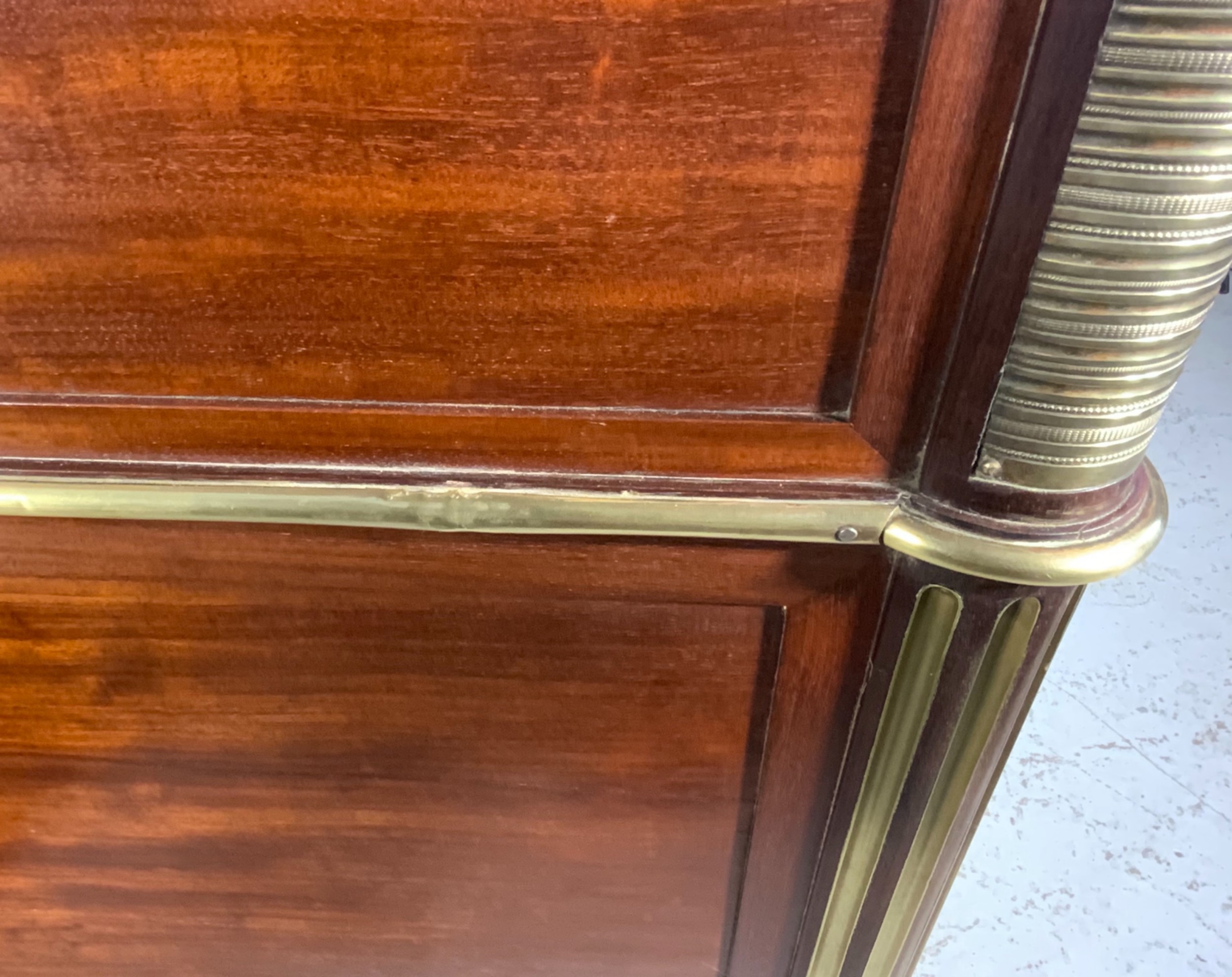 FRENCH MAHOGANY COMMODE WITH BRASS DETAILING  View XIV