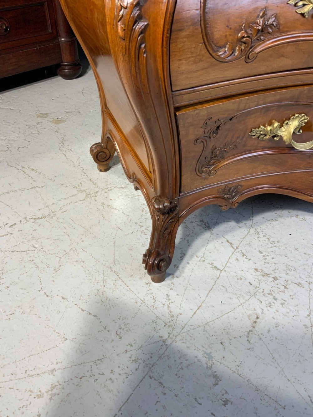 STUNNING CARVED FRENCH WALNUT BOMBE STYLE COMMODE  View VI