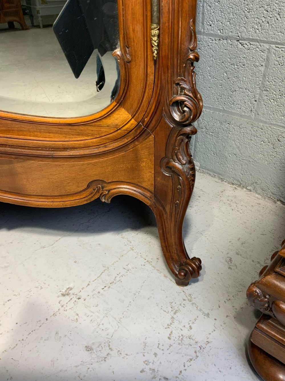IMPRESSIVE CARVED WALNUT FRENCH ARMOIRE View VIII