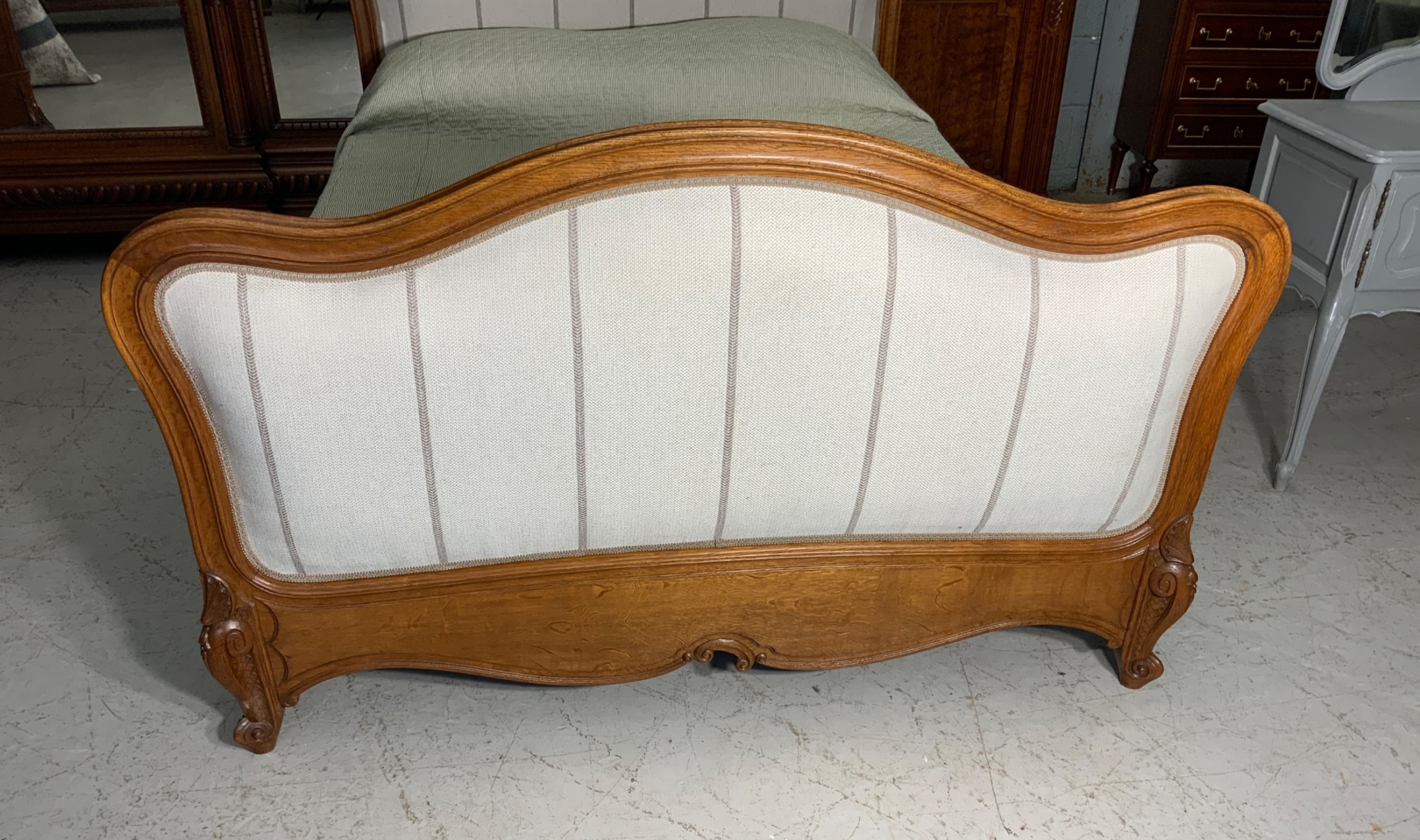 CARVED OAK UPHOLSTERED KINGSIZE BED View II