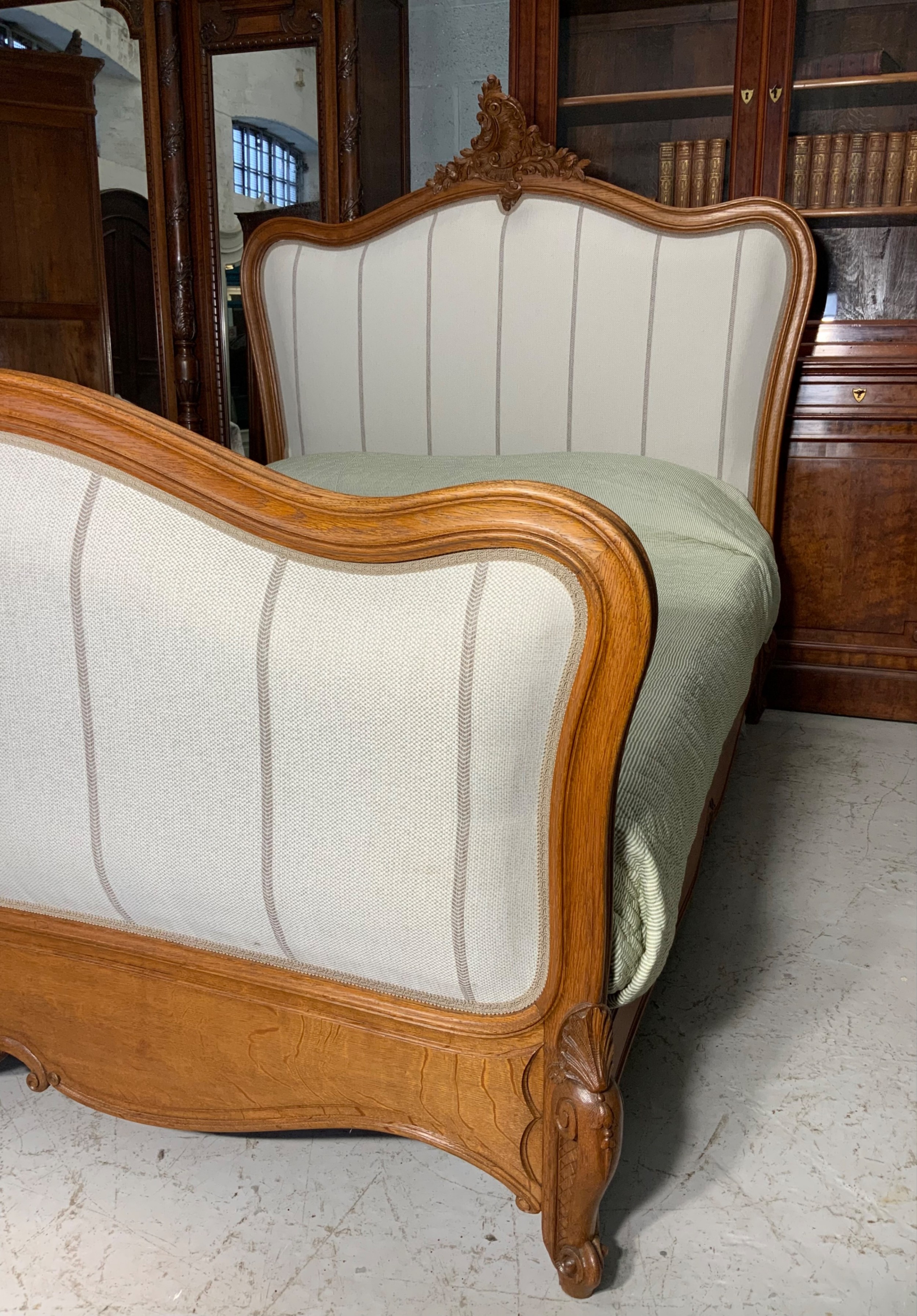 CARVED OAK UPHOLSTERED KINGSIZE BED View IV