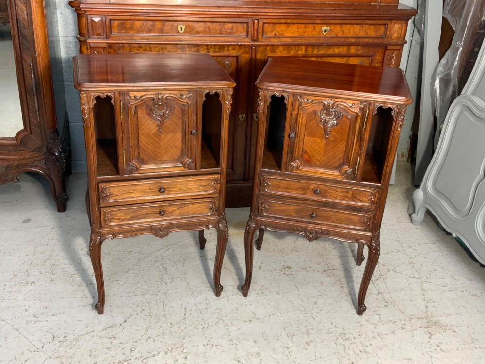 PAIR OF FRENCH ROSEWOOD CABINETS 