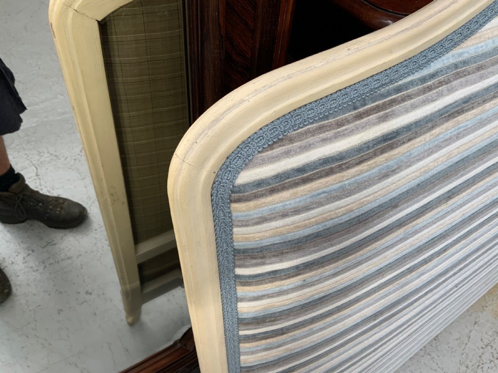 FRENCH UPHOLSTERED HEADBOARD  View III