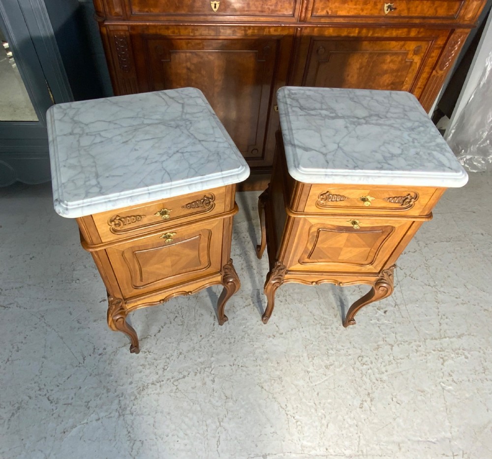 PAIR OF FRENCH WALNUT BEDSIDE CABINETS  View VI