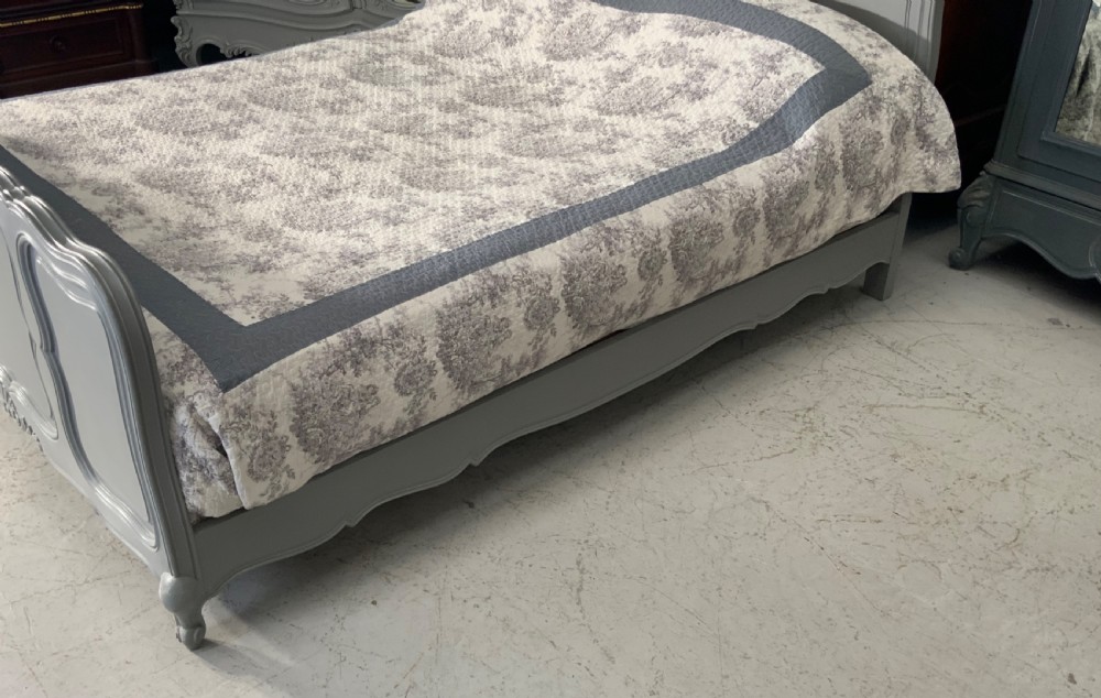 PAINTED FRENCH KING SIZE BED IN PLUMMET GREY  View IX