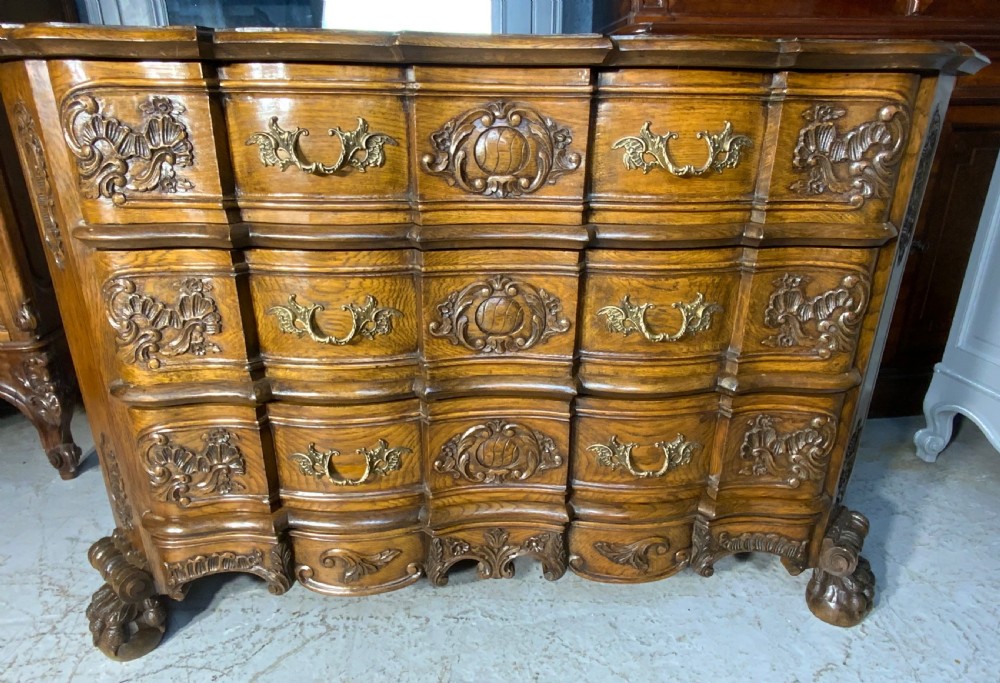 CARVED OAK FRENCH CHEST OF DRAWERS View X