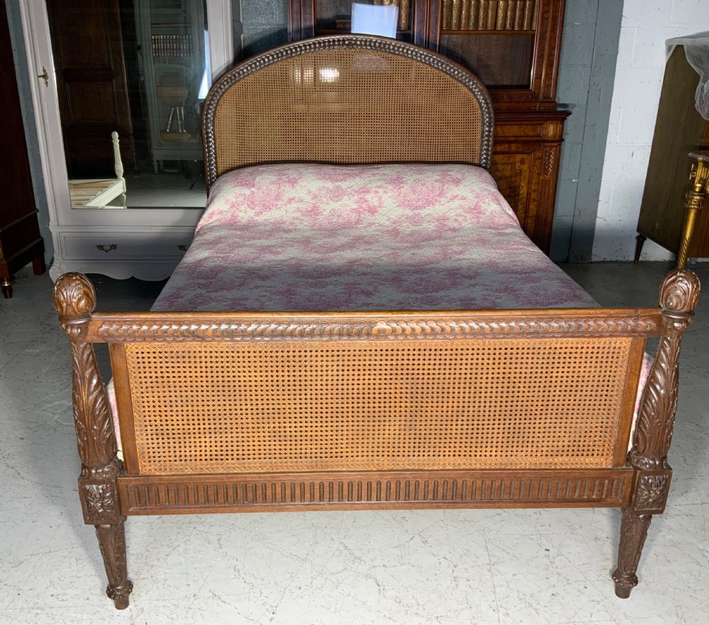CARVED FRENCH OAK BERGERE BED