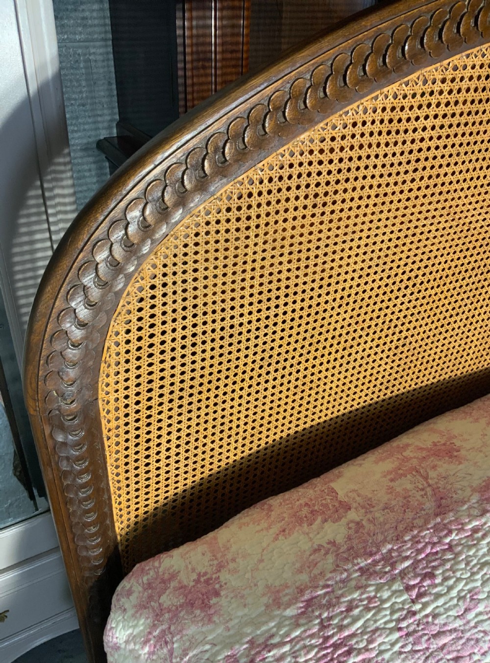 CARVED FRENCH OAK BERGERE BED View IV