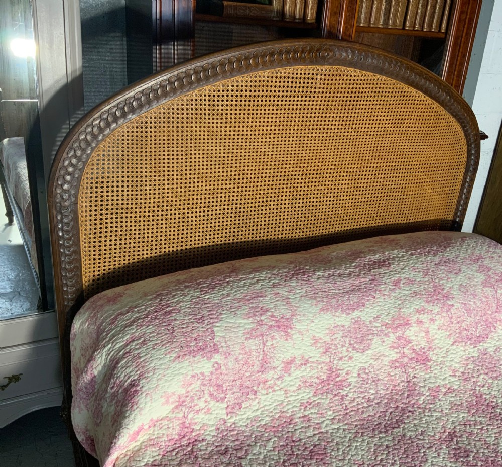 CARVED FRENCH OAK BERGERE BED View VII