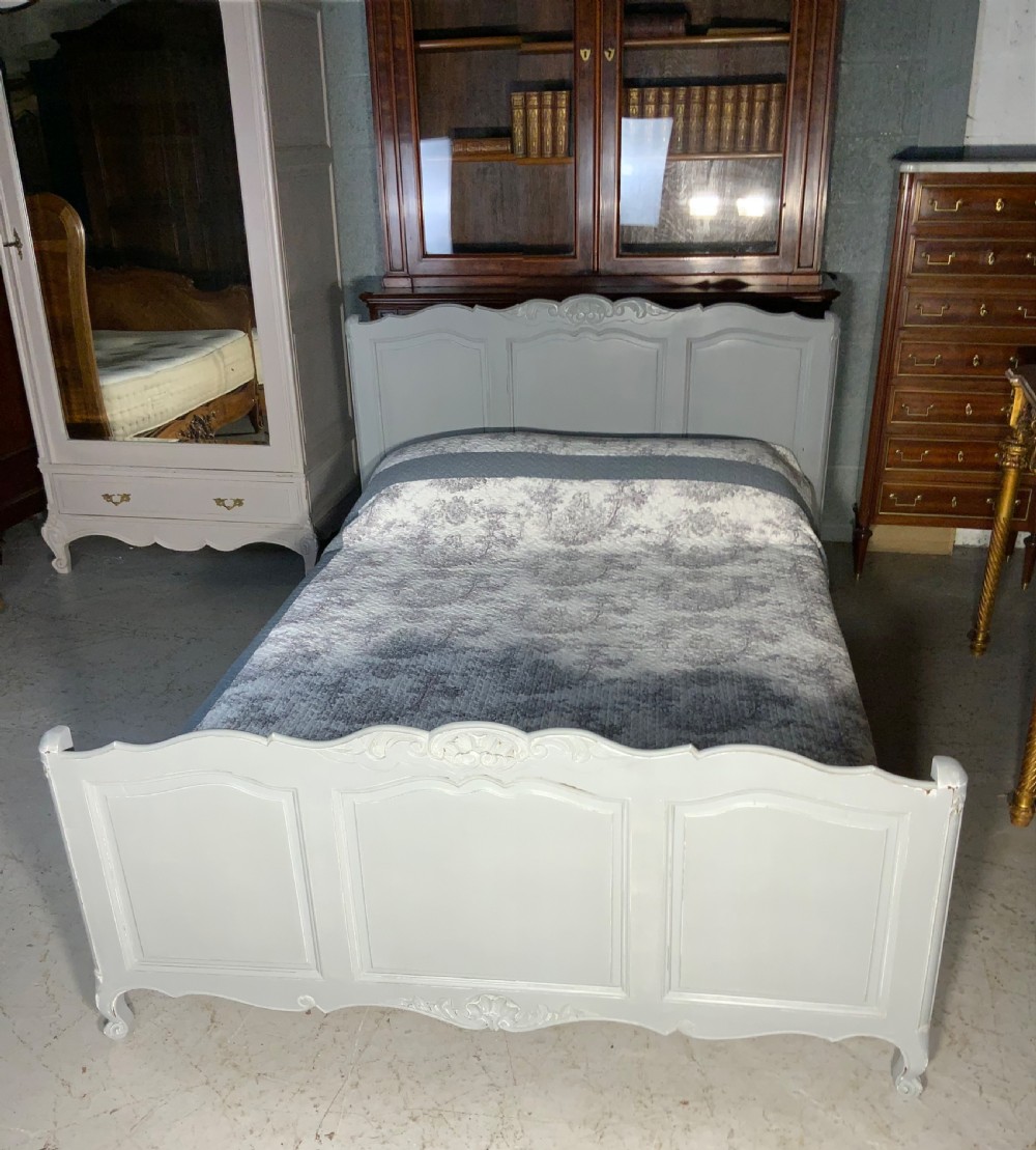 PAINTED FRENCH DOUBLE BED  View VII