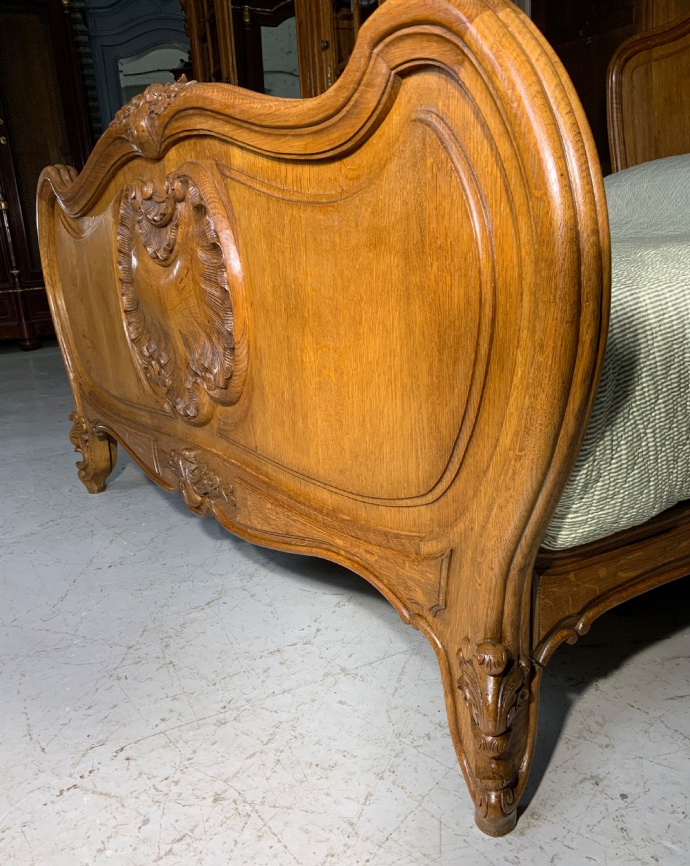 CARVED OAK FRENCH BED View IV