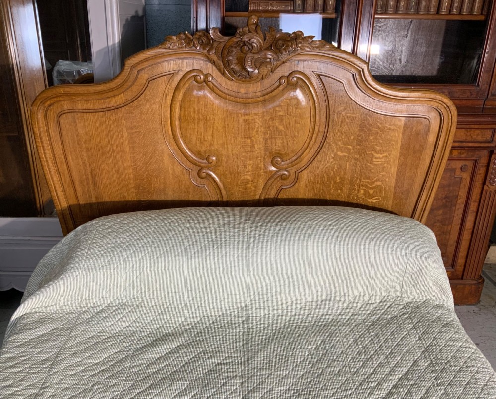 CARVED OAK FRENCH BED View VII