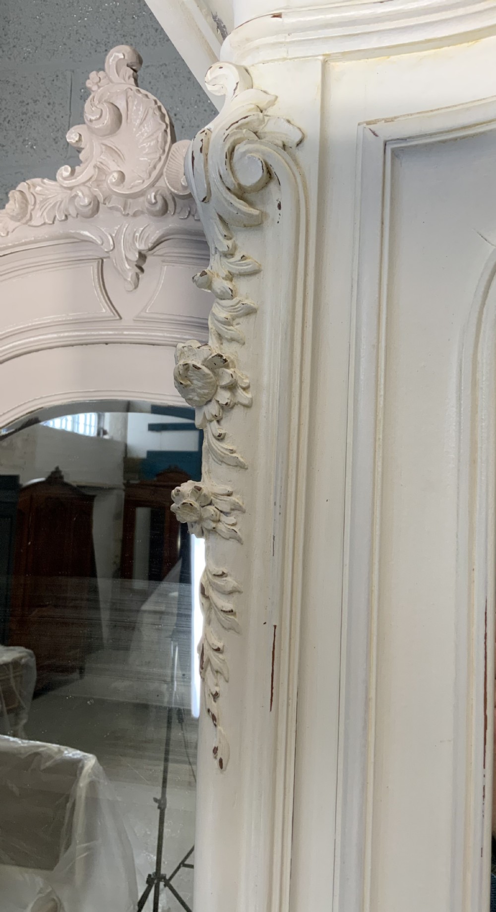 STUNNING OVERSIZED CARVED TRIPLE ARMOIRE  View IV