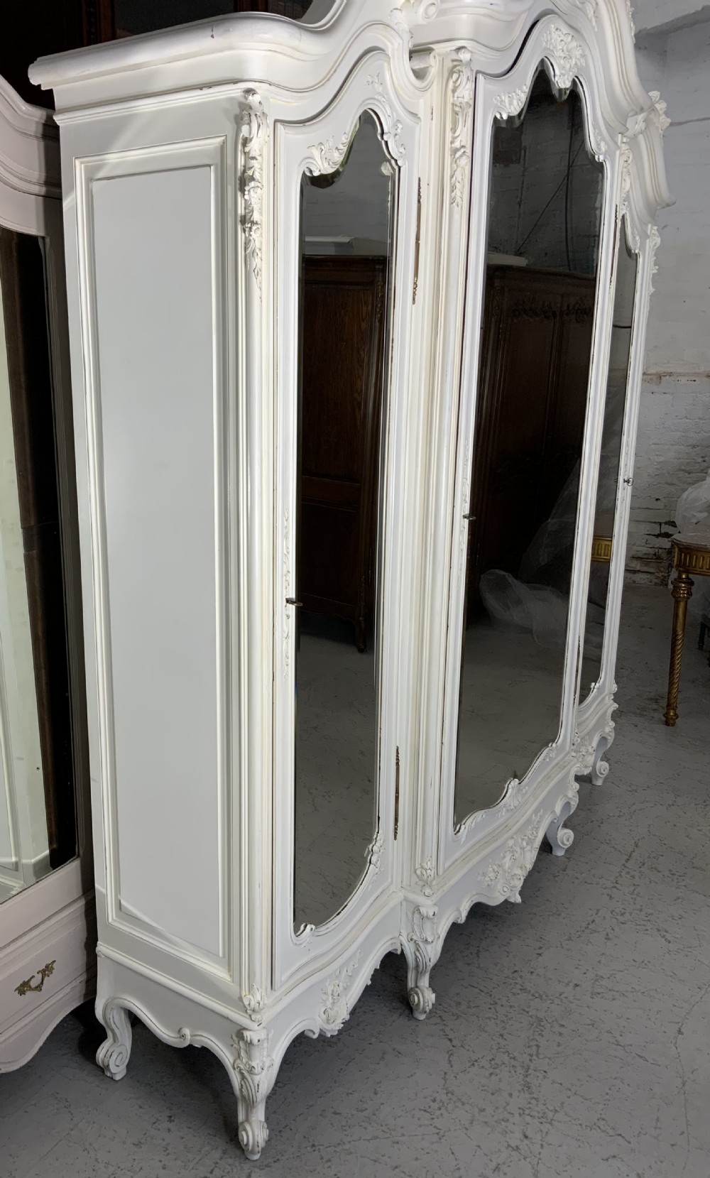 STUNNING OVERSIZED CARVED TRIPLE ARMOIRE  View XI