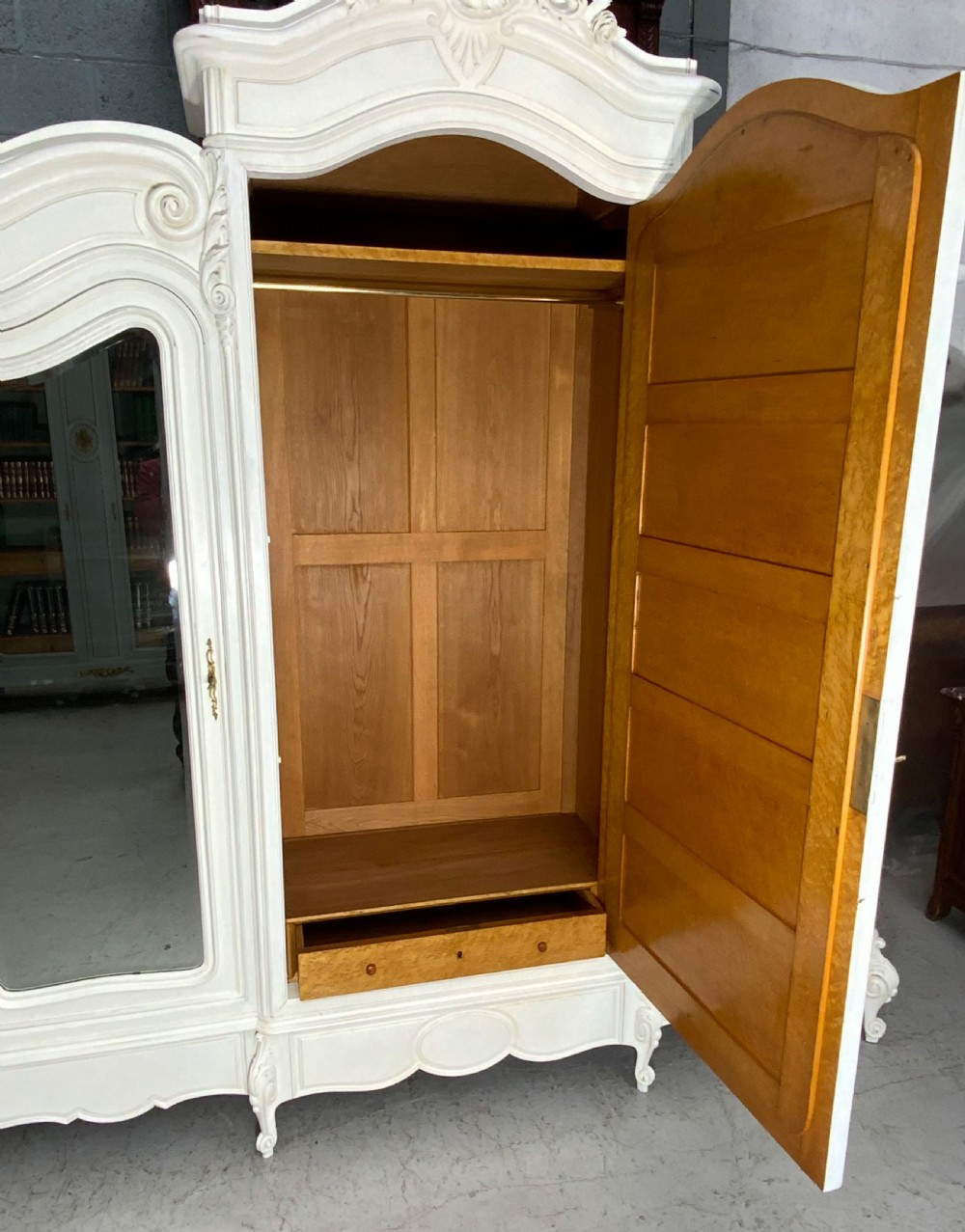 LARGE IMPRESSIVE TRIPLE FRENCH PAINTED ARMOIRE  View X