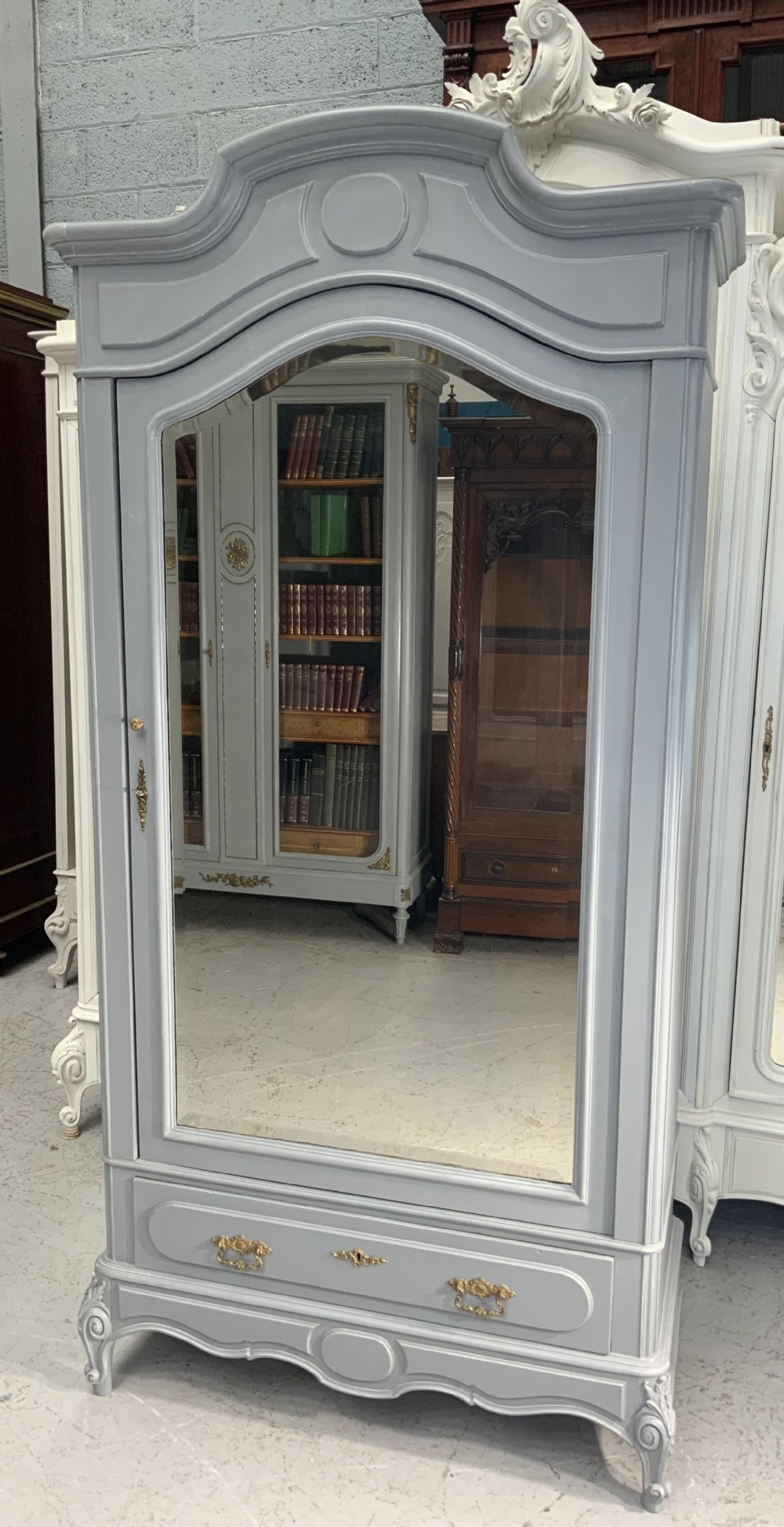 PAINTED FRENCH ARMOIRE IN PLUMMET GREY  View II