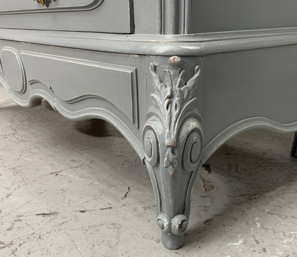 PAINTED FRENCH ARMOIRE IN PLUMMET GREY  View VI